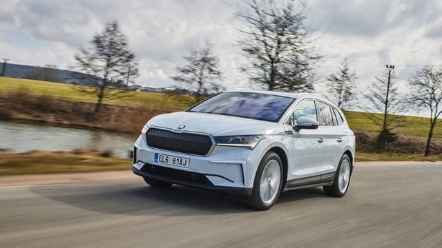 Enyaq iV: Geladen wird das Modell laut Skoda gegen Aufpreis mit bis zu 125 kW.