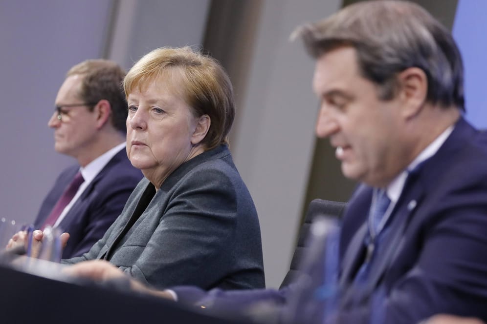 Michael Müller, Angela Merkel, Markus Söder: Beratungen von Bund und Ländern zum weiteren Corona-Kurs sollen zunächst abgesagt worden sein.