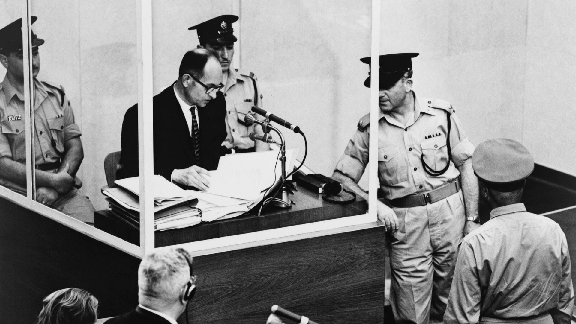 Adolf Eichmann während des Prozesses: In der NS-Zeit hatte er Millionen Juden in deutsche Vernichtungslager deportieren lassen.