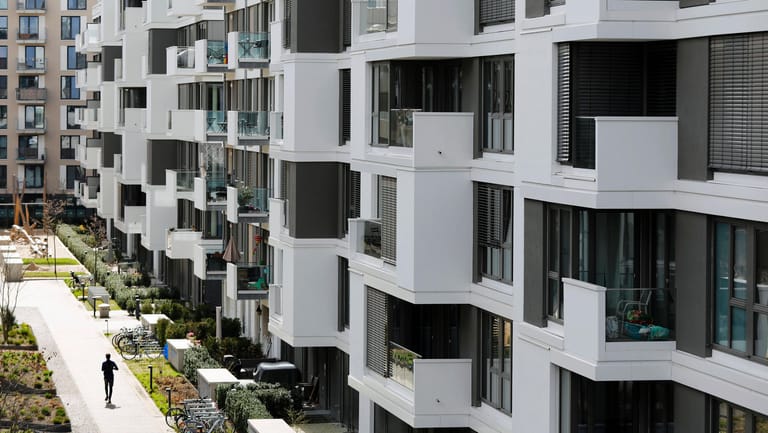 Ein Neubau in Berlin: Gerade in Großstädten gibt es nicht genug Wohnungen. Das treibt die Preise immer weiter in die Höhe.
