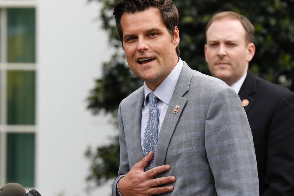 Der US-Abgeordnete Matt Gaetz vor dem Weißen Haus (Archivbild). Der Kongress untersucht jetzt Sex-Vorwürfe gegen ihn.
