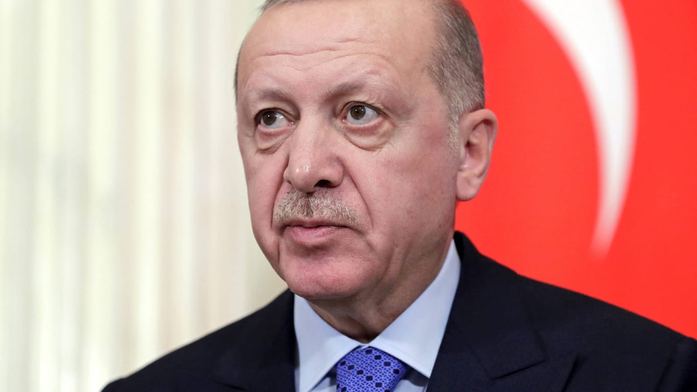 Der türkische Präsident Recep Tayyip Erdogan (Archivbild) hat der Ukraine Unterstützung im Konflikt mit Russland angeboten.
