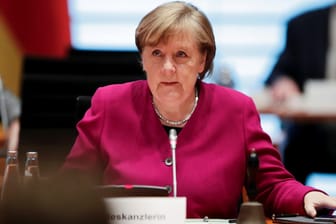 Kanzlerin Angela Merkel: Sie drängt auf einheitliche Corona-Regeln bei hohen Inzidenzen in ganz Deutschland.