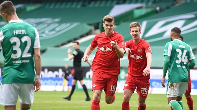 Nach Leipzigs Sieg in Bremen und Bayerns Patzer gegen Union keimen nochmal Titelhoffnungen bei RB. Nach Leipzigs Sieg in Bremen und Bayerns Patzer gegen Union keimen nochmal Titelhoffnungen bei RB.
