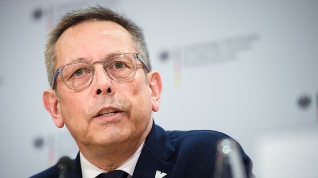 Johannes-Wilhelm Rörig ist unabhängiger Beauftragter für Fragen des sexuellen Kindesmissbrauchs. Johannes-Wilhelm Rörig ist unabhängiger Beauftragter für Fragen des sexuellen Kindesmissbrauchs.