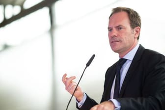 Stephan Keller (CDU)