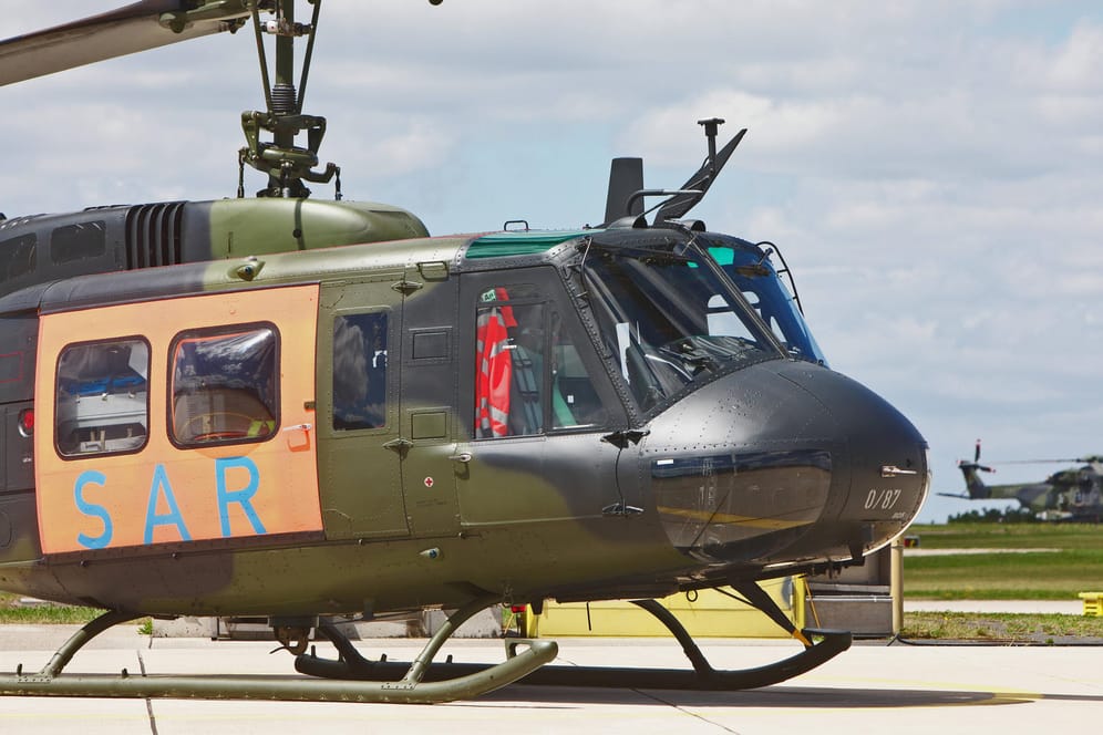 Einer der letzten Bell UH-1D "Huey" des Such- und Rettungsdienstes SAR: Die Maschinen wurden für das US-Militär gebaut und kamen im Vietnamkrieg zum Einsatz.