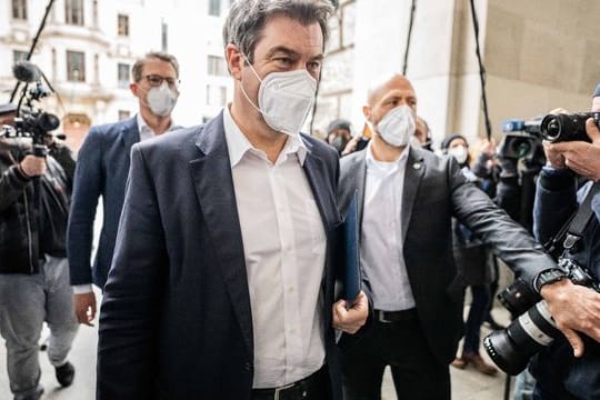 CSU-Vorsitzender Markus Söder kommt zur Sitzung der Unions-Fraktion in den Bundestag.