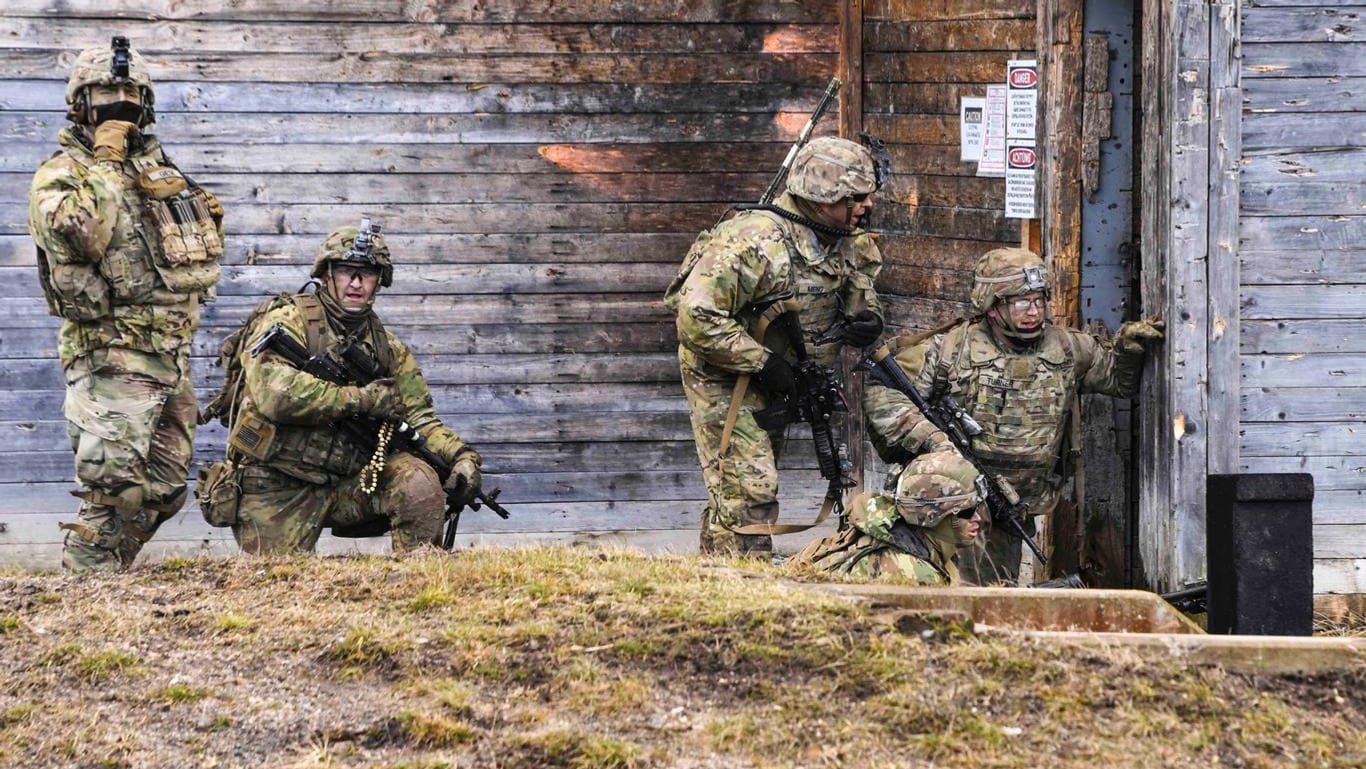 US-Soldaten bei einer Übung in Bayern: Die USA will in Deutschland mehr Soldaten stationieren.