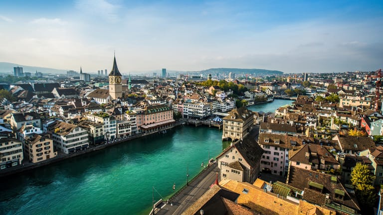 Schweiz: Laut Statistikamt in Neuchâtel ist sie derzeit das teuerste Land Europas.
