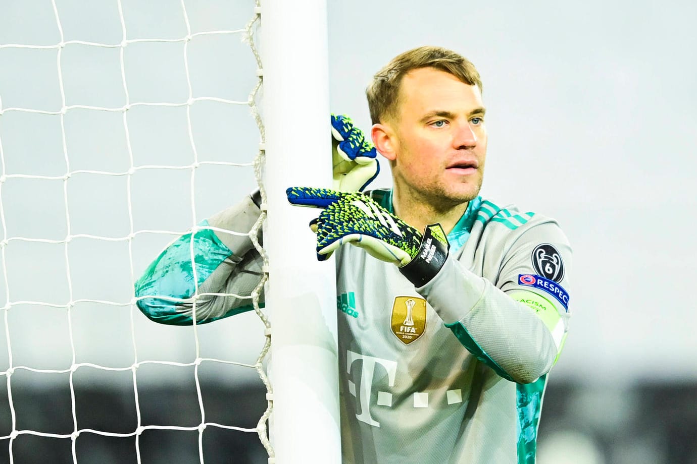 Manuel Neuer: Der Kapitän des FC Bayern fand nach dem Rückspiel gegen Paris deutliche Worte.