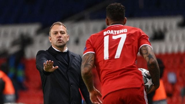 Die Diskussionen um die Zukunft von Trainer Hansi Flick werden nach dem Aus der Bayern in der Champions League nicht weniger werden. Die Diskussionen um die Zukunft von Trainer Hansi Flick werden nach dem Aus der Bayern in der Champions League nicht weniger werden.