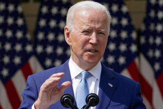 "Wir sind nach Afghanistan gegangen wegen eines schrecklichen Angriffs, der vor 20 Jahren geschah", sagt Biden.