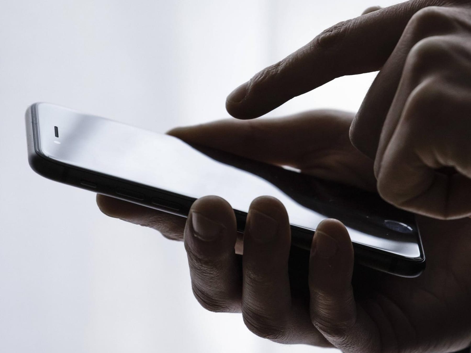 Smishing-Betrug: Phishing-SMS erhalten? Das sollten Sie beachten