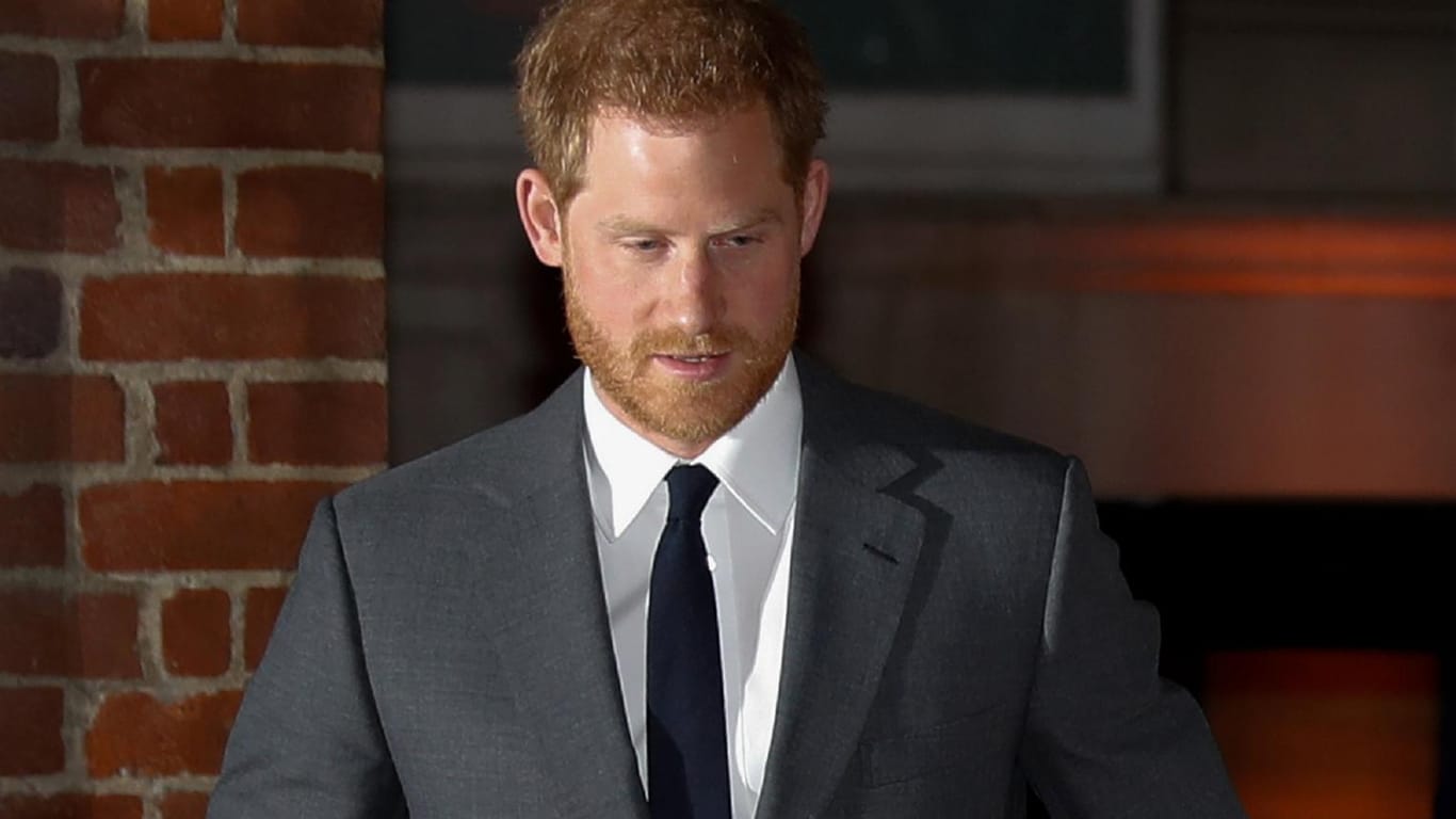 Prinz Harry: Der Enkel der Queen ist seit Sonntag in Großbritannien.