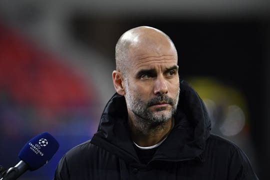 Vor dem Hotel von Trainer Pep Guardiola und dem Team von Manchester City in Dortmund soll in der Nacht Feuerwerk gezündet worden sein.