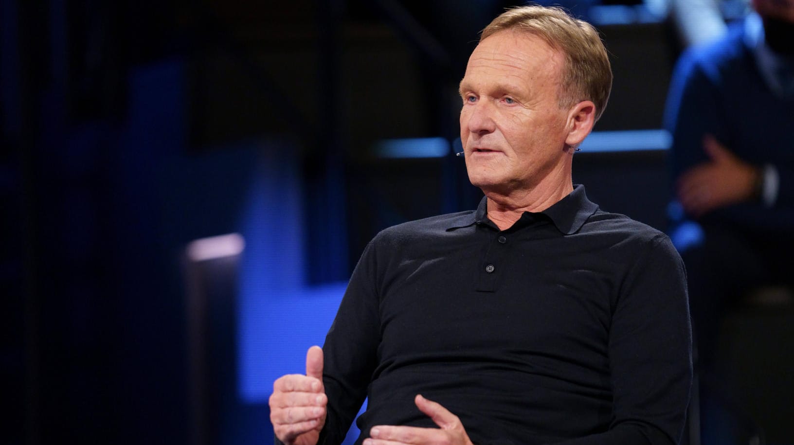Hans-Joachim Watzke: Der BVB-Boss ist genervt wegen der Gerüchte um Stürmer Erling Haaland. Hans-Joachim Watzke: Der BVB-Boss ist genervt wegen der Gerüchte um Stürmer Erling Haaland.