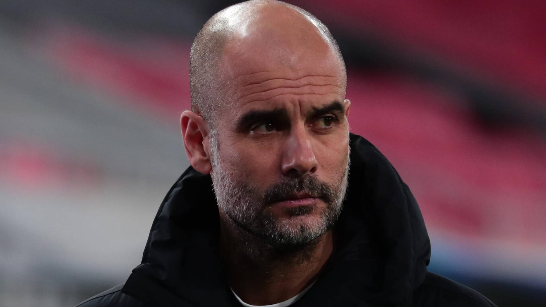 Pep Guardiola: Der City-Trainer und seine Spieler wurden offenbar zu einer schlaflosen Nacht gezwungen.