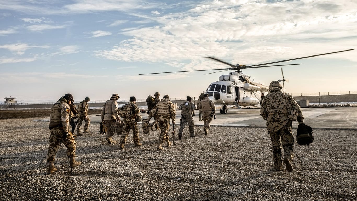 Bundeswehr-Soldaten im Camp Pamir im afghanischen Kunduz: Nach den US-Truppen werden wohl auch die deutschen Streitkräfte das Land bis zum September vollständig verlassen.