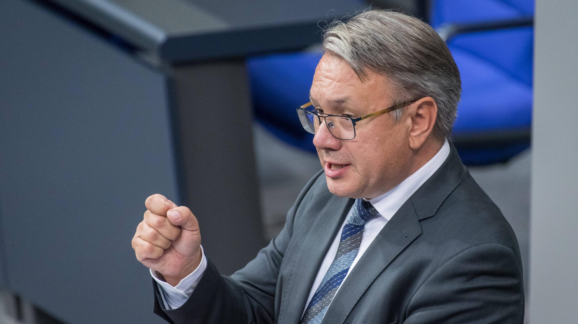 Georg Nüßlein: Der Bundestag hat nun erneut die Immunität des ehemaligen CSU-Abgeordneten aufgehoben. Georg Nüßlein: Der Bundestag hat nun erneut die Immunität des ehemaligen CSU-Abgeordneten aufgehoben.