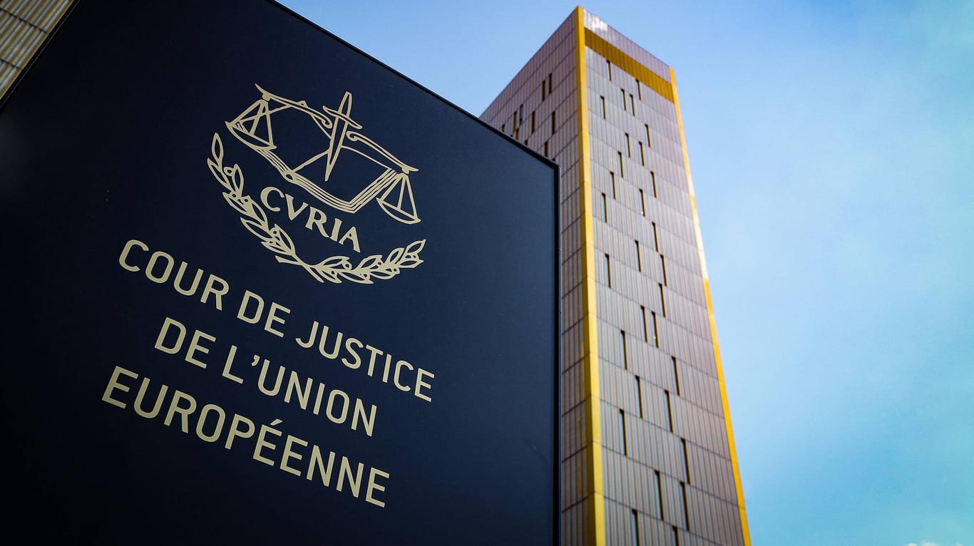 Der Europäische Gerichtshof in Luxemburg: Das Gericht entschied, dass jeder ein Recht auf ein vollständiges Verfahren hat, falls man sich wegen Hautfarbe oder ethnischer Herkunft diskriminiert fühlt.
