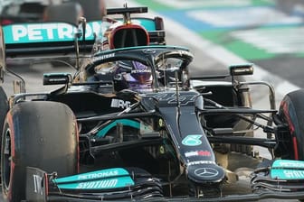 Will sich "einfach mit den besten Fahrern messen": Lewis Hamilton in seinem Mercedes-AMG.
