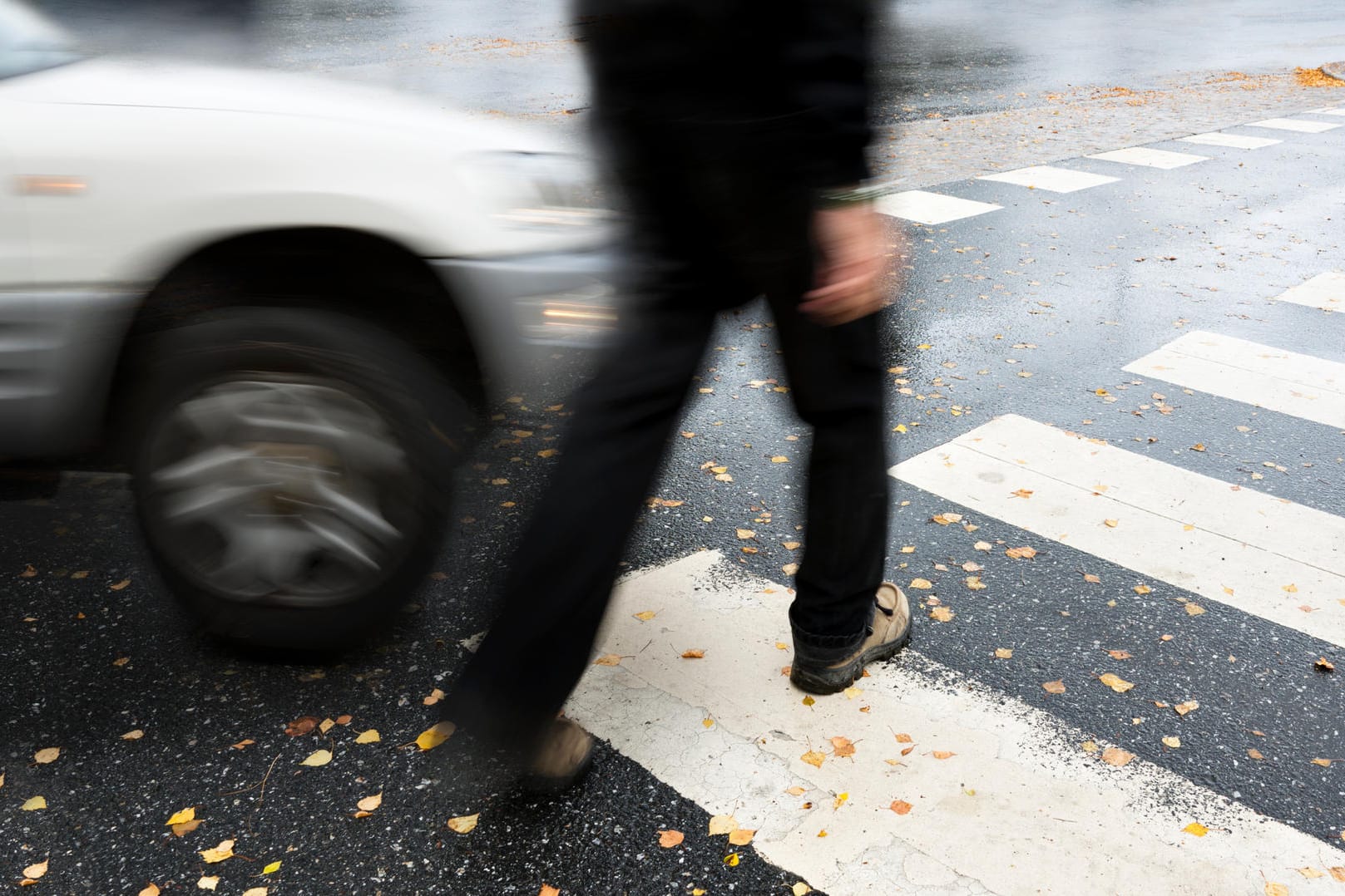 Unfall: Autofahrer haften nicht immer nach einem Zusammenstoß mit.