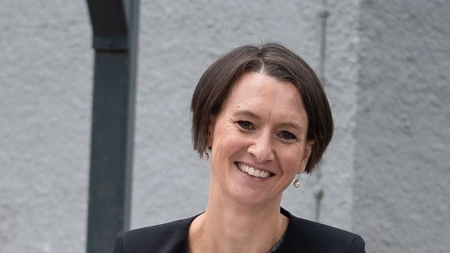 Claudia Bogedan (SPD), Bildungssenatorin in Bremen (Archivbild): Sie legt zu 1. September ihr Amt nieder. Claudia Bogedan (SPD), Bildungssenatorin in Bremen (Archivbild): Sie legt zu 1. September ihr Amt nieder.