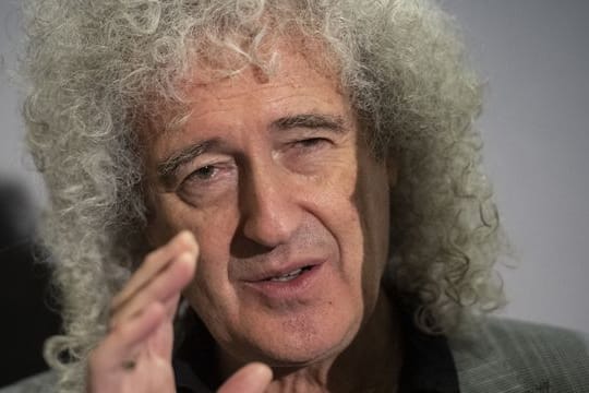 Der Gitarrist der britischen Rockband Queen Brian May.