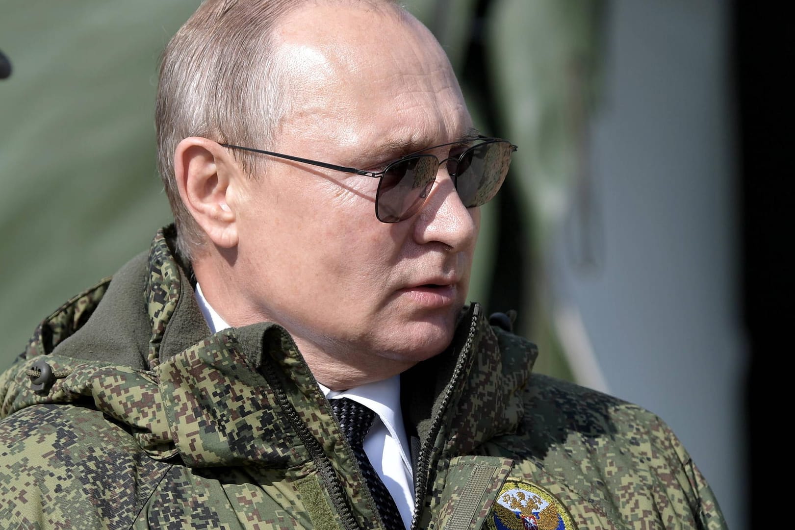 Wladimir Putin in Uniform 2019: Über seine tatsächlichen Pläne hält sich der Präsident bedeckt.