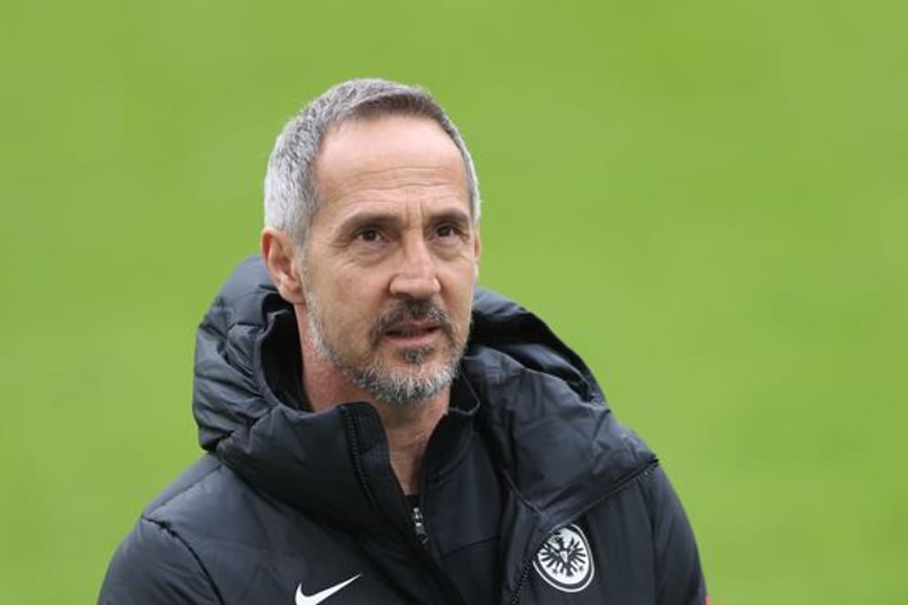 Trainer Adi Hütter wechselt von Eintracht Frankfurt zu Borussia Mönchengladbach.