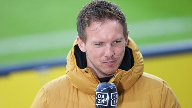 Leipzigs Trainer Julian Nagelsmann beim Interview.
