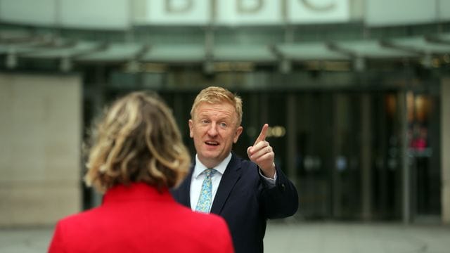 Minister Oliver Dowden ist Großbritannien für den Sport zuständig. Minister Oliver Dowden ist Großbritannien für den Sport zuständig.