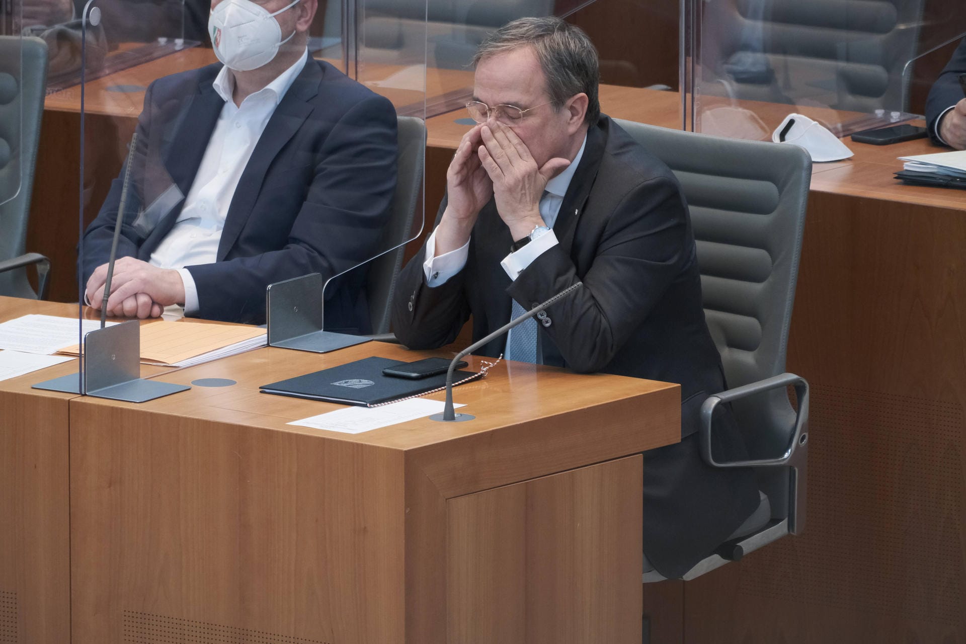 Erstmal durchatmen: Armin Laschet, CDU-Chef und Ministerpräsident von Nordrhein-Westfalen bei einer Sitzung des Landtags von Düsseldorf.
