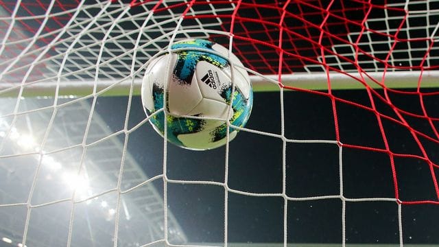 Fußball im Netz