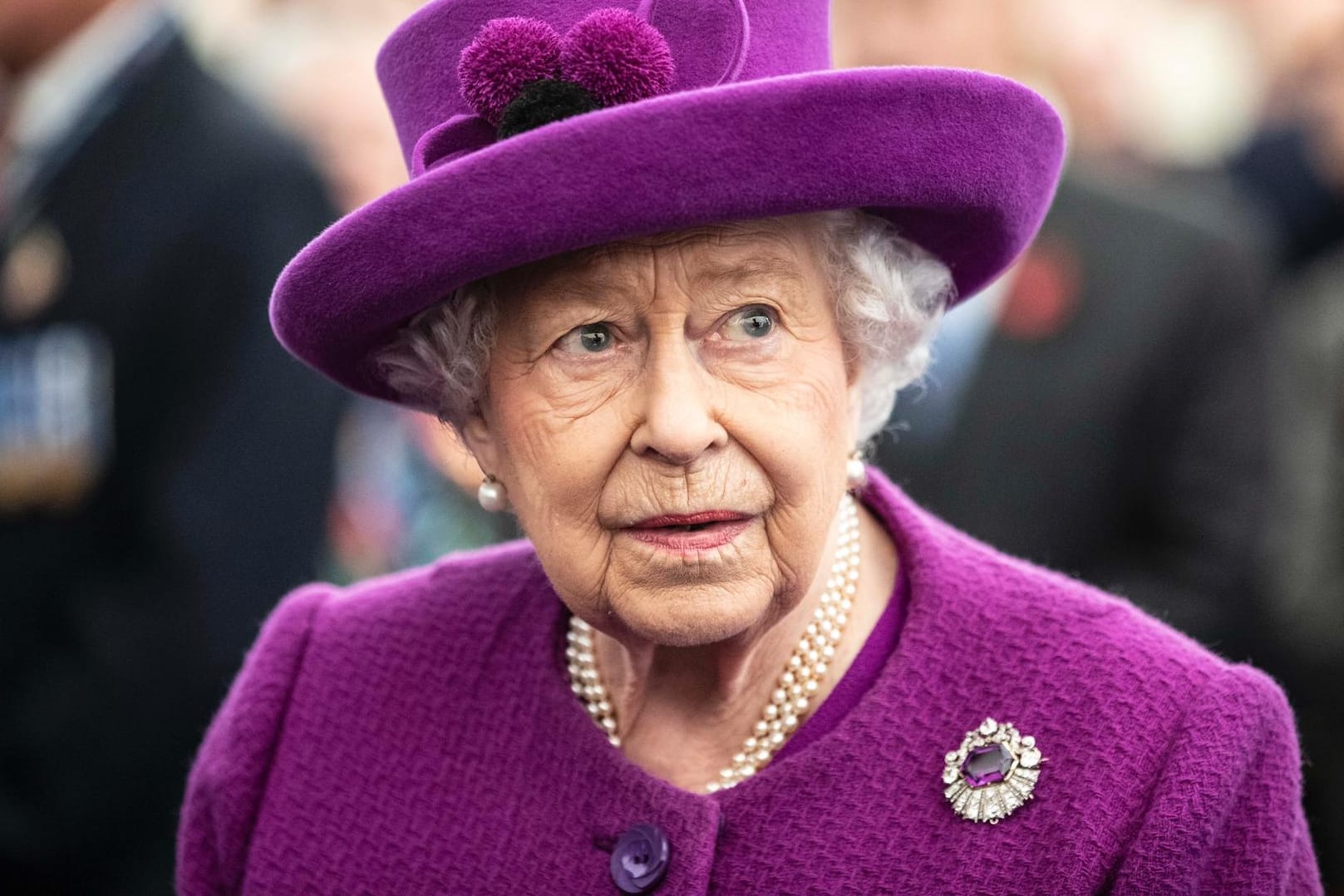 Queen Elizabeth II.: Die britische Monarchin wird am 21. April 2021 stolze 95 Jahre alt, ganz kurz nach dem Tod ihres Mannes.