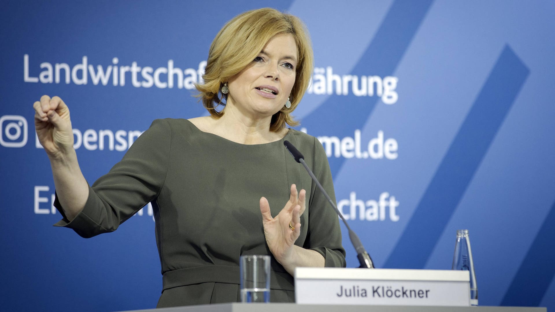 Julia Klöckner: Die Bundeslandwirtschaftsministerin will künftig neuen Prozess in der Kanzlerkandidatenfrage.