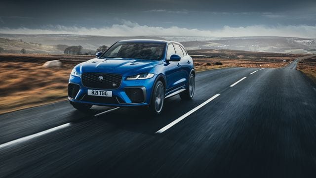 Potenter Brummer: Auch beim aufgefrischten F-Pace wird der SVR wieder zum Topmodell des Angebots. Potenter Brummer: Auch beim aufgefrischten F-Pace wird der SVR wieder zum Topmodell des Angebots.