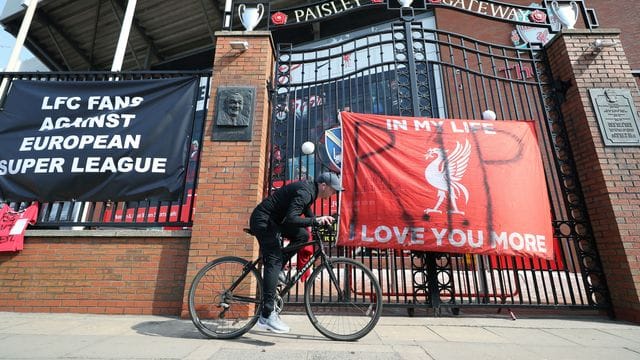 Auch die Fans des FC Liverpool hatten gegen die geplante Super League protestiert.