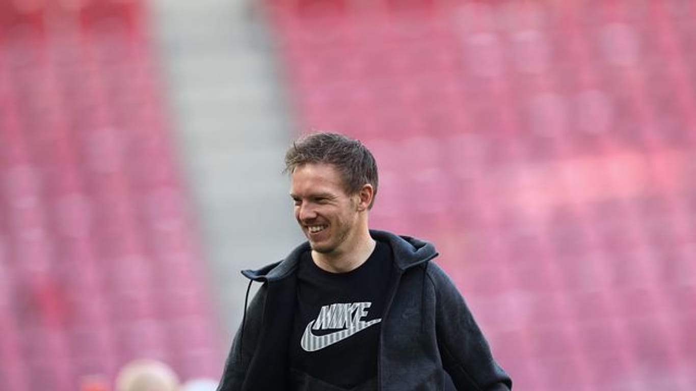 Leipzigs Trainer Julian Nagelsmann will mit seinem Team gegen den VfB Stuttgart wieder einen Sieg einfahren.