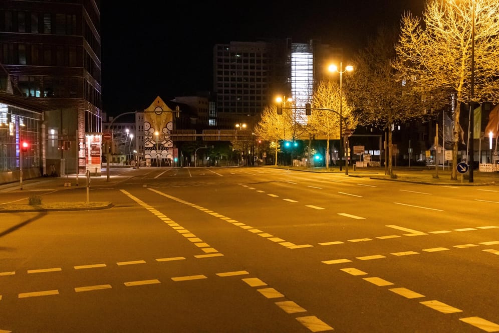 Der Wall ist wie leergefegt: Normalerweise ist der Dortmunder Wallring ein beliebter Treffpunkt für die Tunerszene der Stadt.
