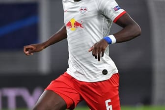 Steht gegen den VfB Stuttgart in der Startelf von RB Leipzig: Ibrahima Konaté in Aktion.