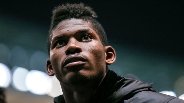 Überraschend wieder in der Startelf von Borussia Mönchengladbach: Breel Embolo. Überraschend wieder in der Startelf von Borussia Mönchengladbach: Breel Embolo.