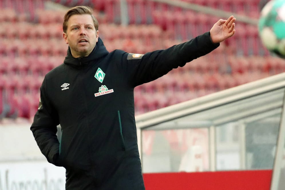 Florian Kohfeldt bleibt Trainer von Werder Bremen.