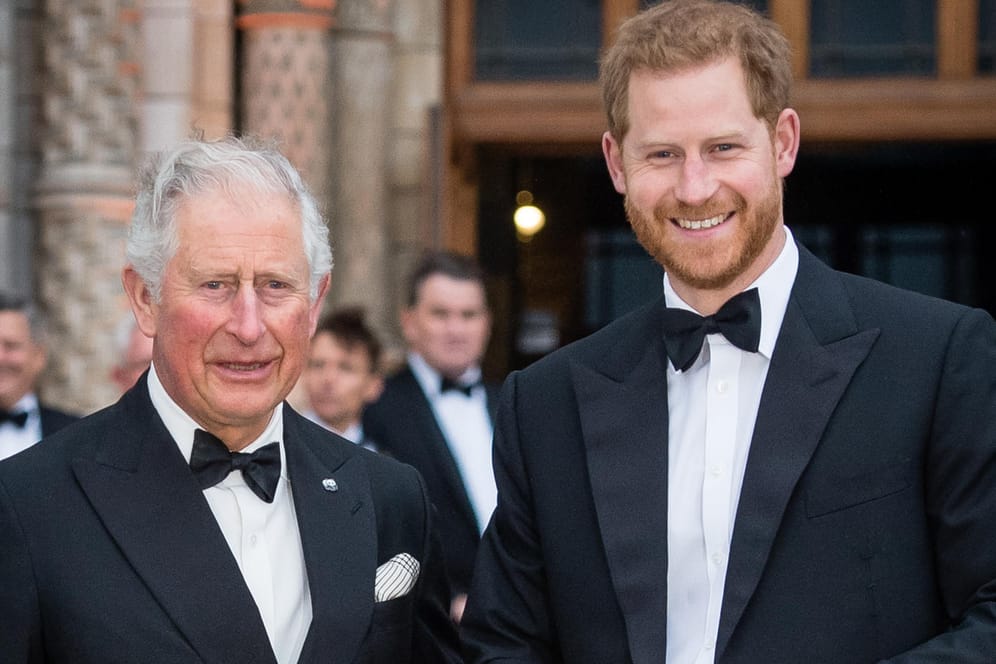 Prinz Charles mit Prinz Harry: Das Verhältnis zwischen Vater und Sohn ist aktuell angespannt.