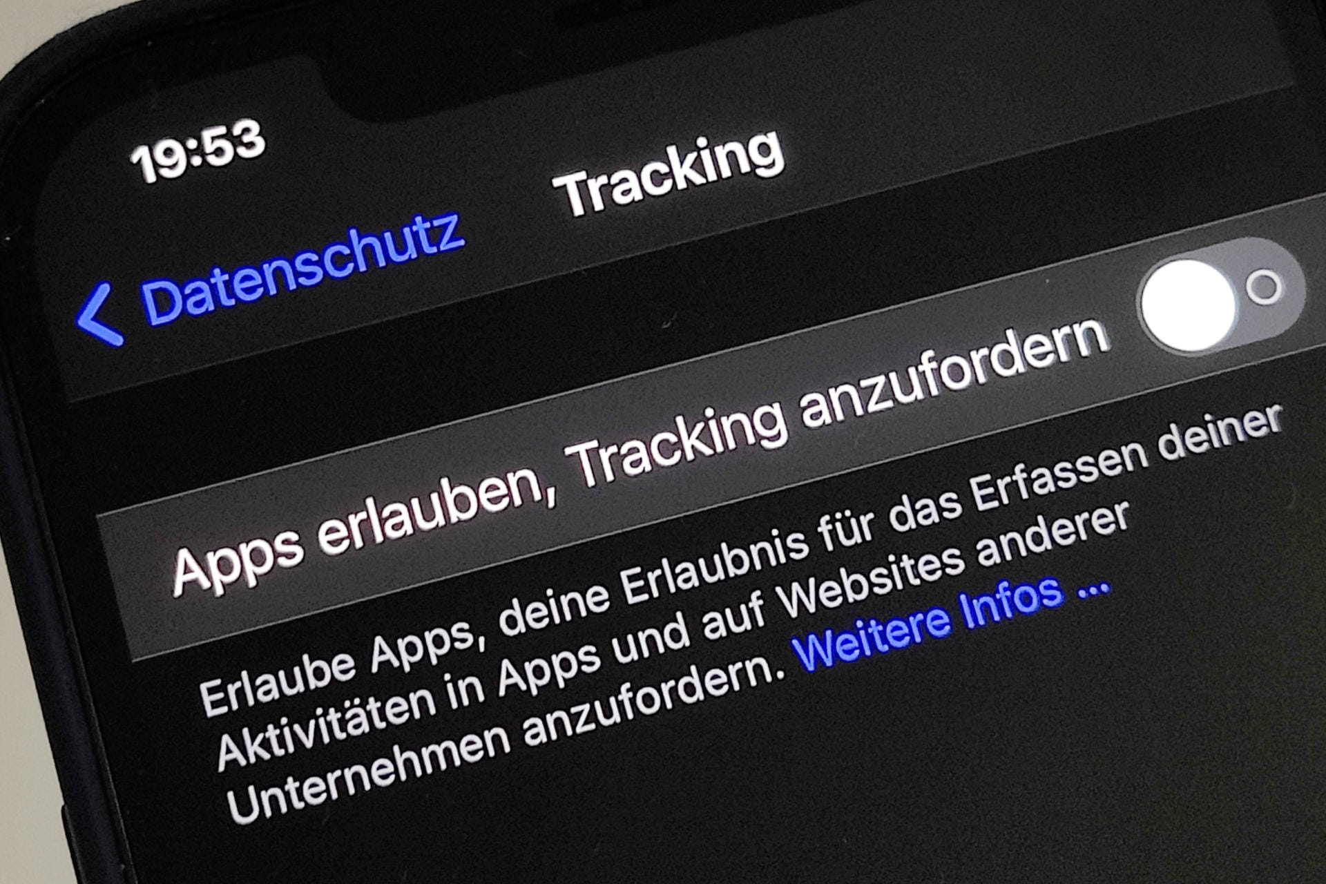Neuer Schieber: In iOS kann man nun erstmals grundsätzlich entscheiden, ob man Tracking zulassen möchte oder nicht.