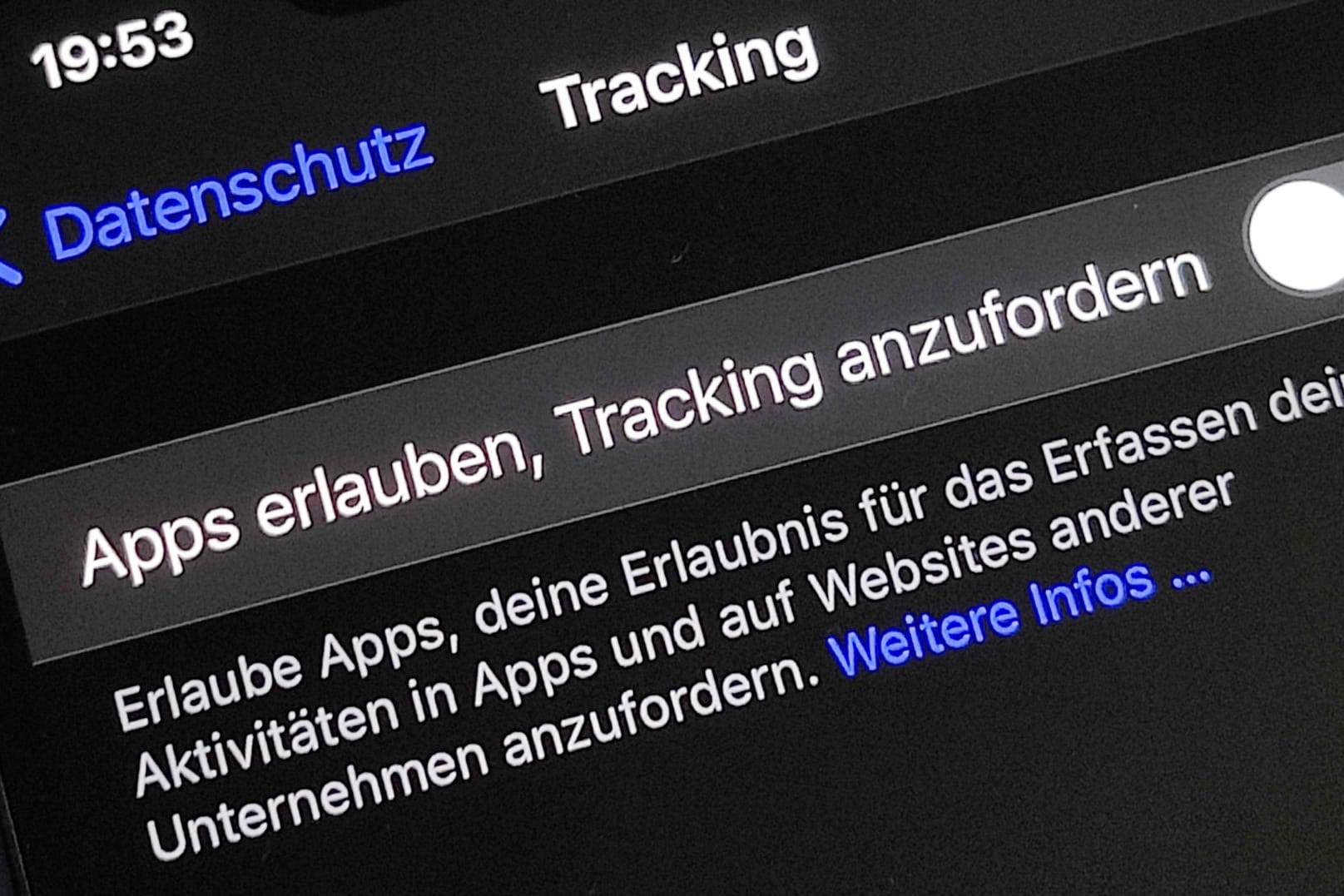 Neuer Schieber: In iOS kann man nun erstmals grundsätzlich entscheiden, ob man Tracking zulassen möchte oder nicht.