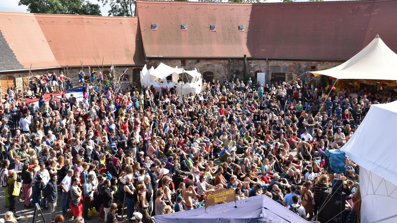 Ein Konzert im Rittergutschloss Taucha (Archivbild): Auch im Jahr 2021 mussten hier bereits viele Veranstaltungen abgesagt werden.