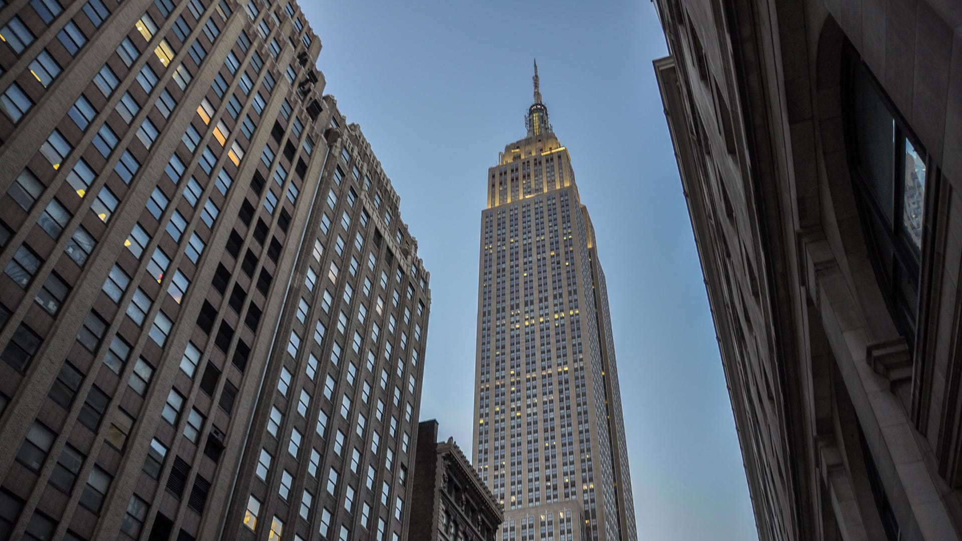 Empire State Building: Gebaut wurde der schlichte Art-déco-Turm in rasantem Tempo.