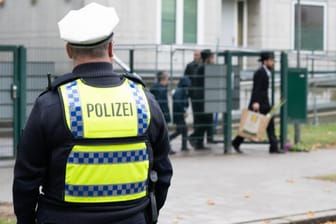 Synagoge in Hamburg: Vor dem Gotteshaus gab es im Oktober 2020 einen Anschlag auf einen jüdischen Studenten.